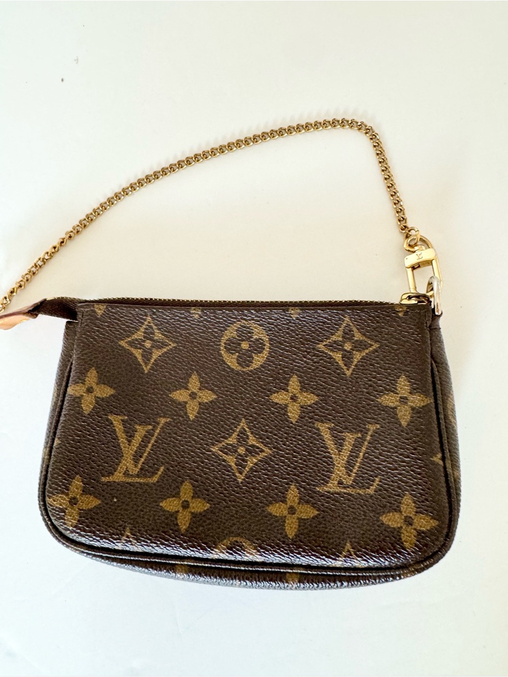 Louis Vuitton Monogram mini Pochette Pouch Chain Strap Zip Closure Brown